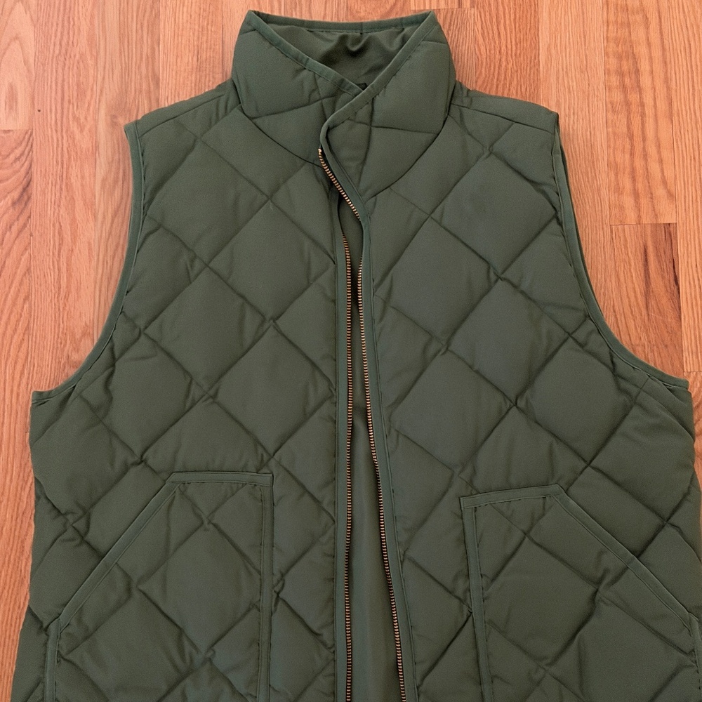 Hunter green vest